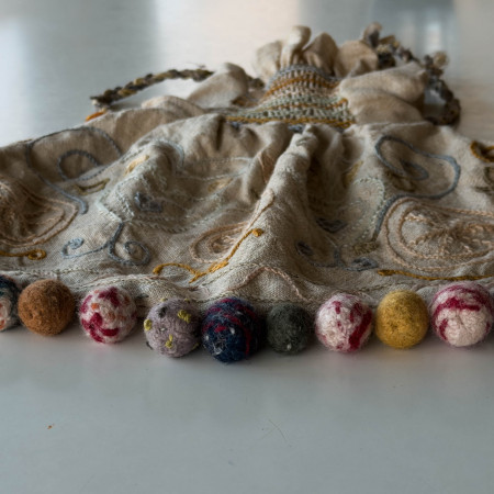 THREADED: Weave together old stories and seasonal making, discovering the threads that connect ancient wisdom to your own unfolding.