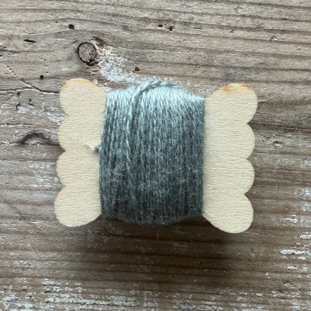 Thread: Scabious black knight medium